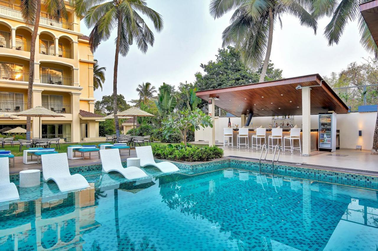 Holiday Inn Goa Candolim Exterior photo